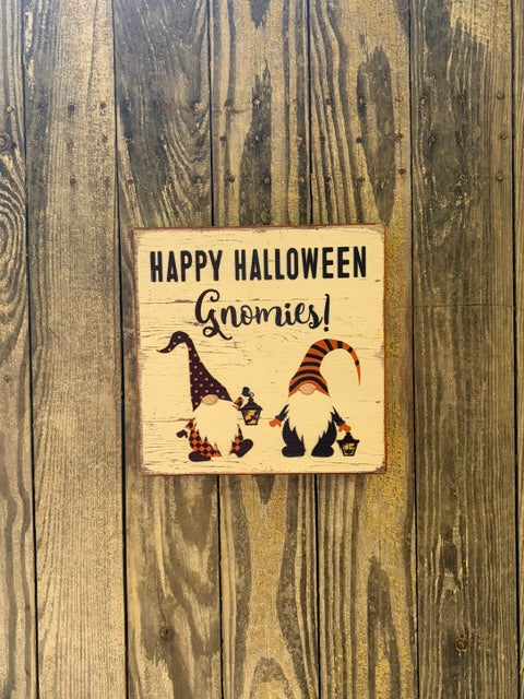Happy Halloween Gnomies